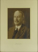 1H241 old vasutics framed man portrait photography