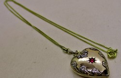 Csodálatos antik14kt-os arany nyakék szív medállal rubinnal