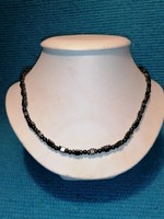Magnetite necklace (179)