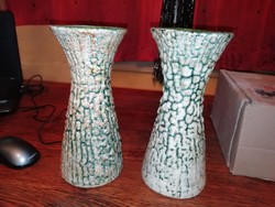 Iparművészeti zsugormázas kerámia vázák párban 25 cm magas