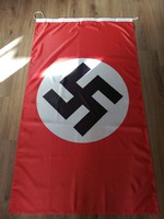 Nagyméretű náci horogkeresztes zászló. 150x90
