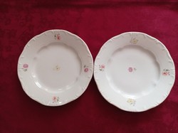 2 pcs Zolnay cake plate with small flowers, 19 cm in diameter
