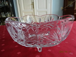 Lead crystal centerpiece, three legs, six arches. He has!