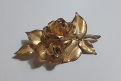Vintage golden bouquet of roses brooches