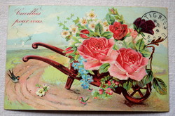 Antik dombornyomott francia üdvözlő képeslap rózsa talicskában