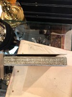 Metal jewelry or other holder box from the 1970s for collectors.