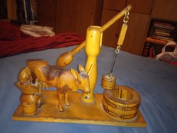 Large carved old boom well with flawless cow, rotatable milking woman 29x24x11 cm