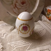Porcelán  Virágos  tojás