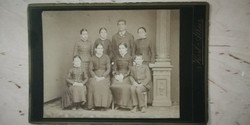 Antique family photo from 1906