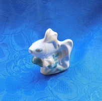 Russian porcelain goldfish fish figure (po-2)