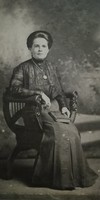 Antique female lady photo from America New Bedford late 1800s