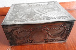 Antique silver plated gift box with the coat of arms of the Union Internationale kir 1912 countries
