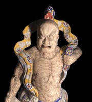 Satsuma antik Nio szobor