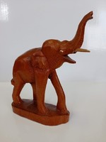 Szerencsehozó Fa faragott Elefánt szobor