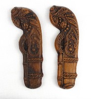 1H888 pistol shaped tile gingerbread figurine marked 2 pieces