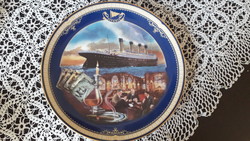 Titanic porcelán dísztányér, gyüjtői darab, Bradex, sorszámozott