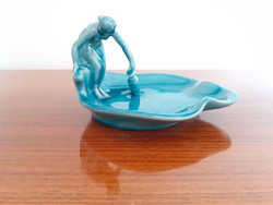 Régi Zsolnay porcelán kék alapmázas vízmerítő korsós lány
