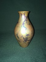 Labrador eosin vase with Zsolnay shield seal 14 cm