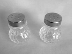 Üveg, kristály mini  sószóró ( 2 db)