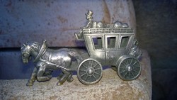 Postakocsi kocsissal,lovakkal-mini szobor,figura