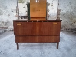 FANTASZTIKUS MID CENTURY RETRO TATRA NABYTOK SIDEBOARD KOMÓD CABINET RAKODÓ ÉJJELISZEKRÉNY