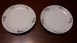 Porcelán tányér