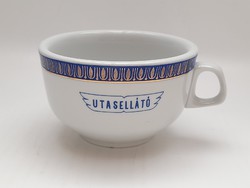 Utasellátó teás csésze, Alföldi porcelán