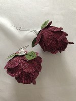 Christmas decoration with two wonderful roses