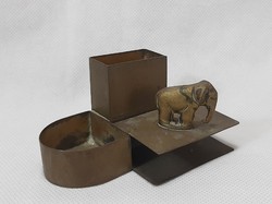 Elefánt figurális réz asztali gyufa , cigaretta tartó és hamután