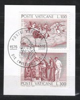 Vatikán 0121  Mi 678-679 kivágáson        1,00 Euró