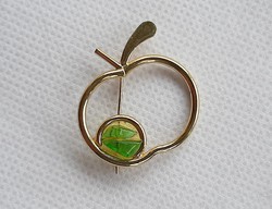 Vintage aranyozott zöld üvegköves alma  bross     B.K.