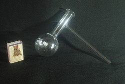 Laboratory fractionation flask