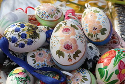 Blown .Hand-painted eggs 14 pieces