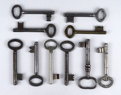 1I252 old key pack of 10 pieces