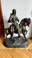 Nagyméretű Mór vadász lovas bronz szobor