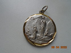 Ezüstözött arany  rámás kegyérem a Lourdes-i Szent Szűz