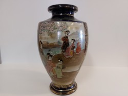 Vase of Japanese big satsuma