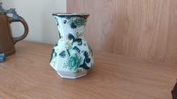 Nice little mason's porcelain vase