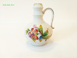 Herend 11cm hand painted victorian patterned jug. Flawless!