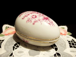 Hollóházi porcelán nagy tojás alakú virágos bonbonier