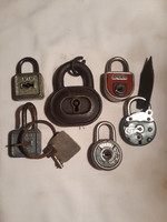 Padlocks (only in one!), With one key
