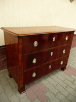 Antique, original Biedermeier three-drawer chest of drawers in a very nice, stable, sweat-free condition