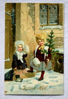 Antik Karácsonyi üdvözlő képeslap  elegáns kis hölgyek fenyővel az ajtónál