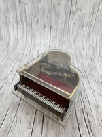 Musical jewelry holder piano