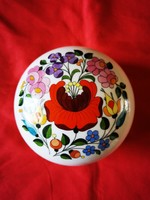 Kalocsai porcelán kézi festésű bonbonier. Nagy méretű