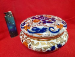 Old oepiag oscar edgar gutherz 1920-1928 imari gilded contour patterned porcelain bonbonniere, box.