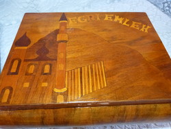Wooden box in memory of Eger.