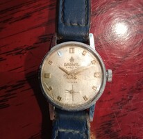 Darwil lady women's watch, in working condition, for collectors.