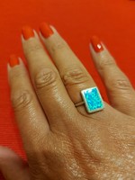 Ezüst gyűrű,szintetikus opállal