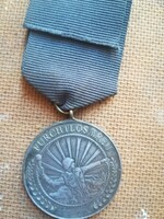 Harmadik Birodalmi Furchtlos treu 1939 kitüntetés, szalagon
